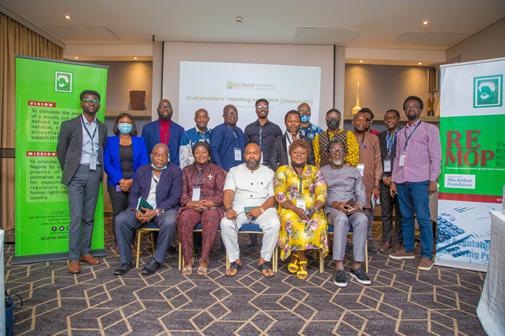 Participants at the meeting